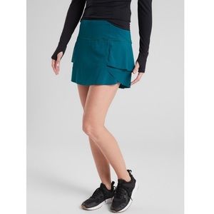 Athleta Momentum Skort Size S Teal